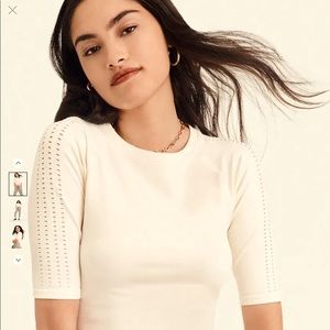 DKNY| DKNY SPORT Seamless Elbow Sleeve Pullover With Mesh Back